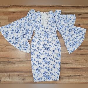 Elegant NWT BooHoo White Blue Floral Tie Waist Length Midi Dress 10